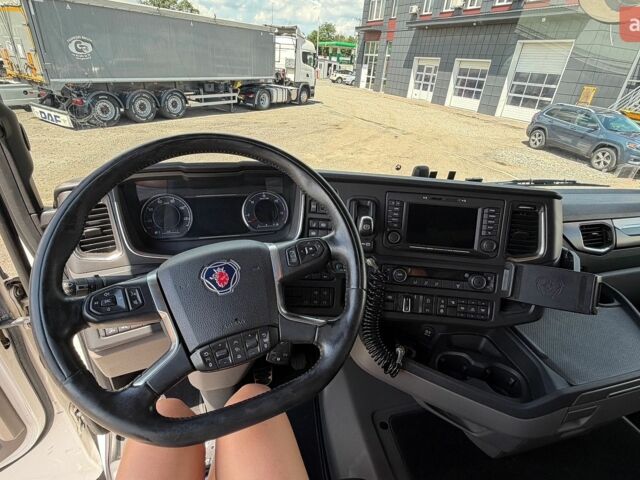 Белый Сканиа R 580, объемом двигателя 16.35 л и пробегом 466 тыс. км за 75797 $, фото 48 на Automoto.ua