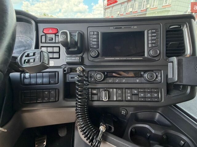 Белый Сканиа R 580, объемом двигателя 16.35 л и пробегом 466 тыс. км за 75797 $, фото 58 на Automoto.ua