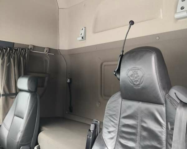 Серый Сканиа R 580, объемом двигателя 16.35 л и пробегом 708 тыс. км за 64742 $, фото 20 на Automoto.ua