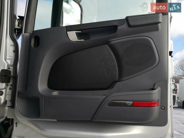 Серый Сканиа R 580, объемом двигателя 16.35 л и пробегом 708 тыс. км за 64742 $, фото 28 на Automoto.ua