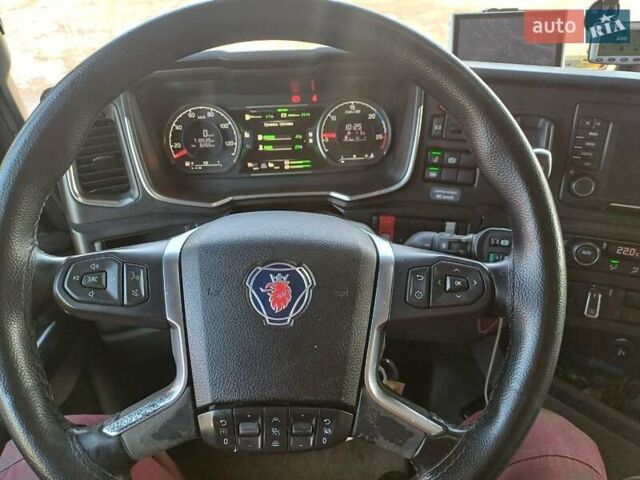 Зеленый Сканиа R 580, объемом двигателя 16.35 л и пробегом 710 тыс. км за 45000 $, фото 4 на Automoto.ua