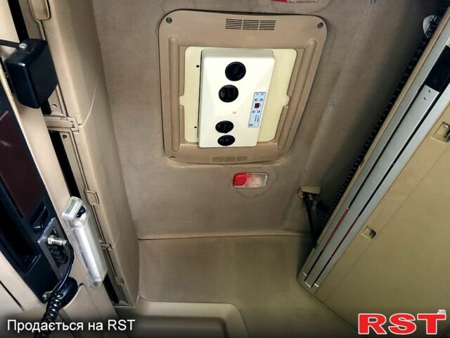 Белый Сканиа Р, объемом двигателя 9 л и пробегом 1250 тыс. км за 19000 $, фото 12 на Automoto.ua