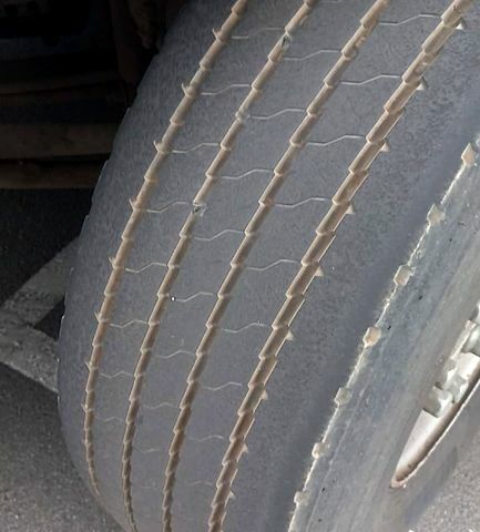 Сканиа Р, объемом двигателя 10.4 л и пробегом 800 тыс. км за 10620 $, фото 5 на Automoto.ua