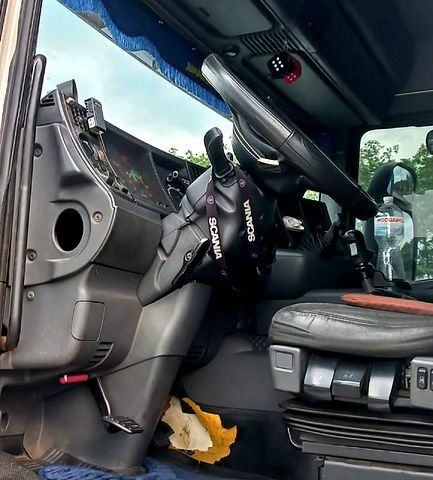 Сканиа Р, объемом двигателя 10.4 л и пробегом 800 тыс. км за 10620 $, фото 3 на Automoto.ua