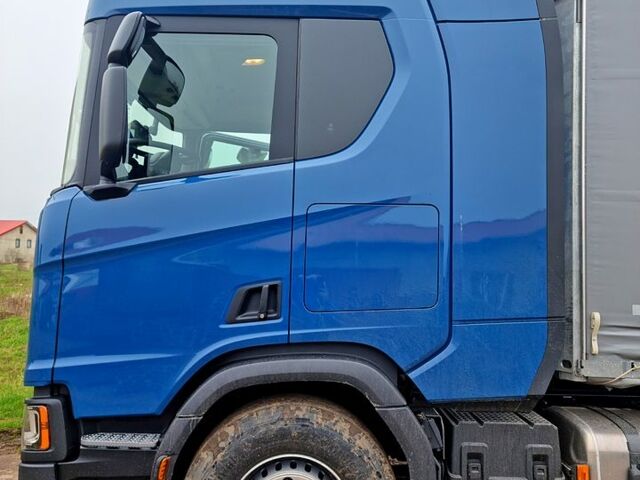 Синий Сканиа Р, объемом двигателя 12.5 л и пробегом 205 тыс. км за 95000 $, фото 4 на Automoto.ua