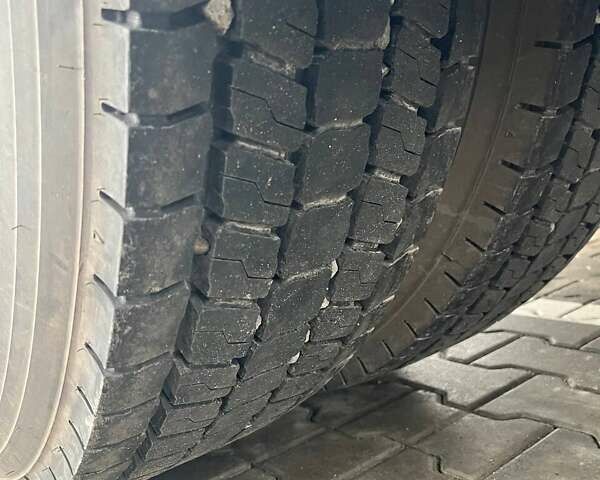 Сканиа  G420 2010 в Стрые на Automoto.ua Белый Сканиа  G420, объемом двигателя 11.71 л и пробегом 810 тыс. км за 20000 $, фото 3 на Automoto.ua