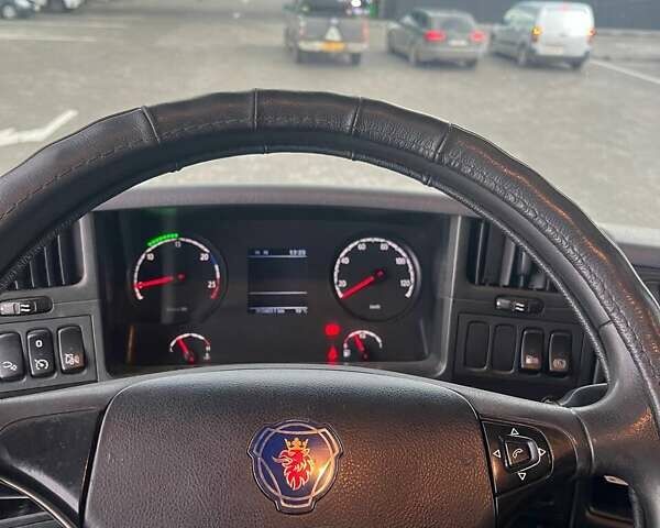 Сканиа  G420 2010 в Стрые на Automoto.ua Белый Сканиа  G420, объемом двигателя 11.71 л и пробегом 810 тыс. км за 20000 $, фото 19 на Automoto.ua