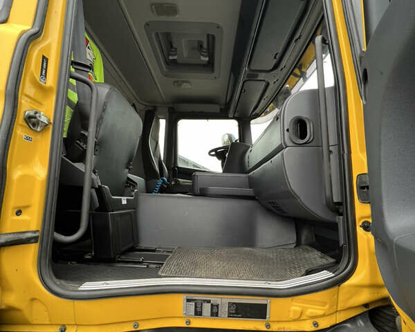 Желтый Сканиа G400, объемом двигателя 12.74 л и пробегом 300 тыс. км за 57000 $, фото 9 на Automoto.ua