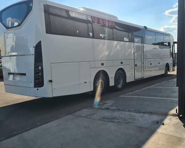 Білий Сканіа OmniExpress, об'ємом двигуна 12.74 л та пробігом 700 тис. км за 94564 $, фото 5 на Automoto.ua