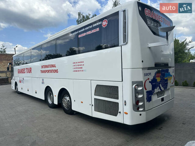 Білий Сканіа OmniExpress, об'ємом двигуна 12.74 л та пробігом 540 тис. км за 87463 $, фото 2 на Automoto.ua