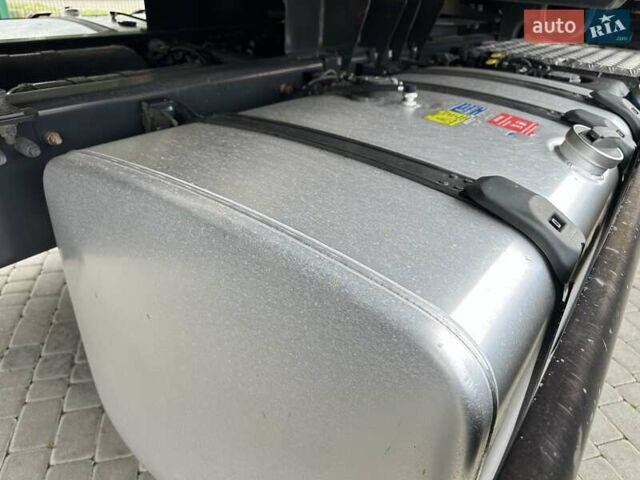 Белый Сканиа R 410, объемом двигателя 0 л и пробегом 725 тыс. км за 72303 $, фото 7 на Automoto.ua