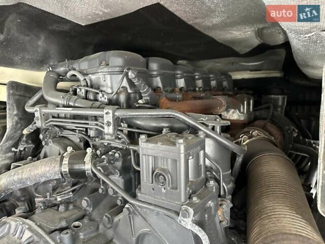 Белый Сканиа R 410, объемом двигателя 0 л и пробегом 725 тыс. км за 72303 $, фото 5 на Automoto.ua