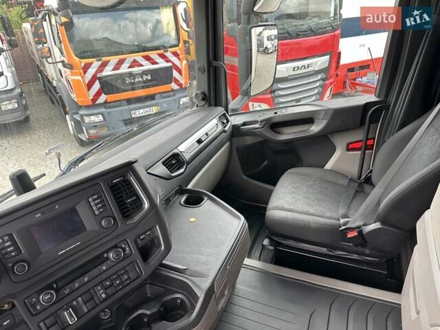 Белый Сканиа R 410, объемом двигателя 0 л и пробегом 725 тыс. км за 72303 $, фото 21 на Automoto.ua