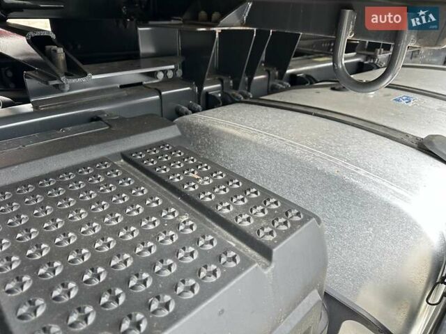 Белый Сканиа R 410, объемом двигателя 0 л и пробегом 725 тыс. км за 72303 $, фото 11 на Automoto.ua