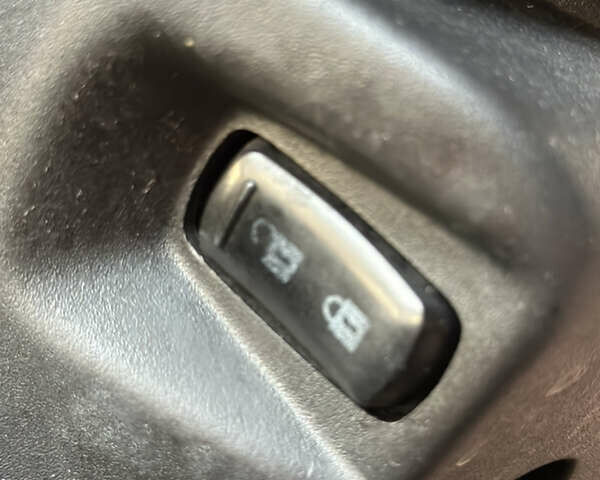 Сканіа R 410 2013 у Львові на Automoto.ua Білий Сканіа R 410, об'ємом двигуна 12.74 л та пробігом 760 тис. км за 28593 $, фото 34 на Automoto.ua