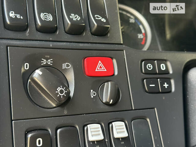 Сканіа R 410 2013 у Львові на Automoto.ua Білий Сканіа R 410, об'ємом двигуна 12.74 л та пробігом 760 тис. км за 28593 $, фото 38 на Automoto.ua