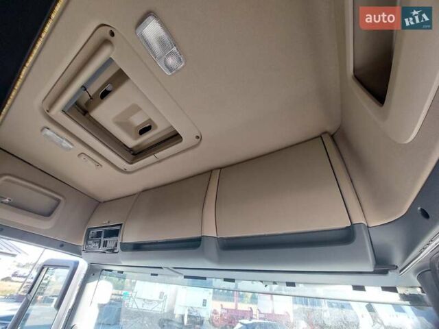 Белый Сканиа R 410, объемом двигателя 12.74 л и пробегом 945 тыс. км за 26500 $, фото 24 на Automoto.ua
