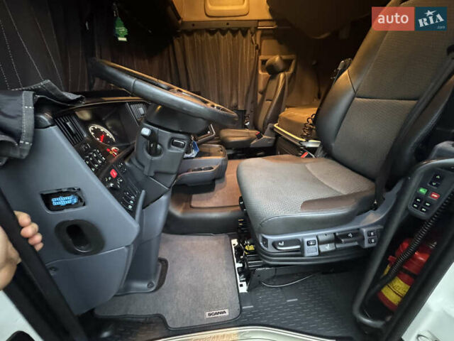 Білий Сканіа R 410, об'ємом двигуна 12.74 л та пробігом 1 тис. км за 32000 $, фото 9 на Automoto.ua