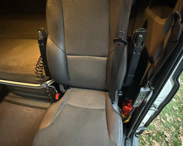 Білий Сканіа R 410, об'ємом двигуна 12.74 л та пробігом 1 тис. км за 32000 $, фото 17 на Automoto.ua