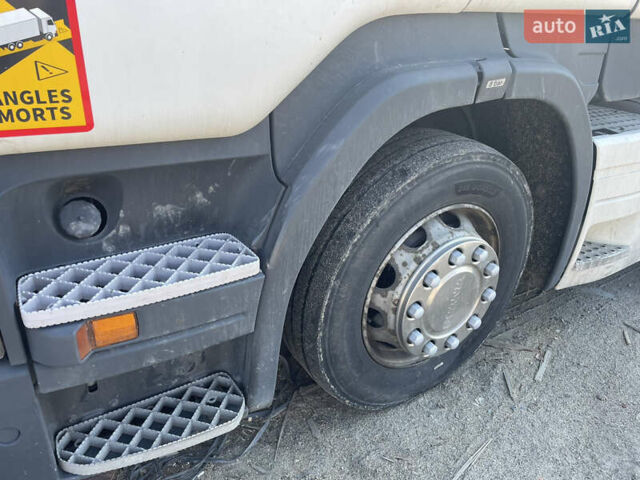 Белый Сканиа R 410, объемом двигателя 0 л и пробегом 988 тыс. км за 22000 $, фото 4 на Automoto.ua