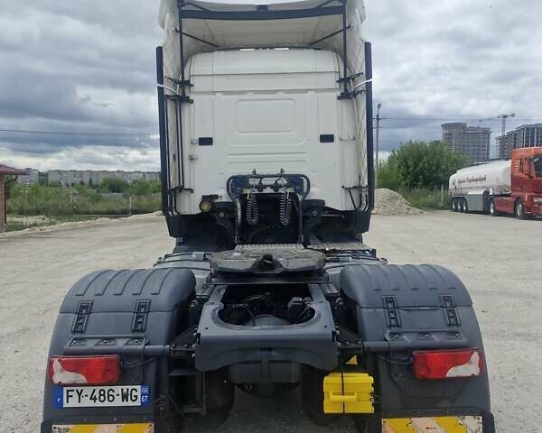 Белый Сканиа R 410, объемом двигателя 12.74 л и пробегом 900 тыс. км за 27900 $, фото 4 на Automoto.ua