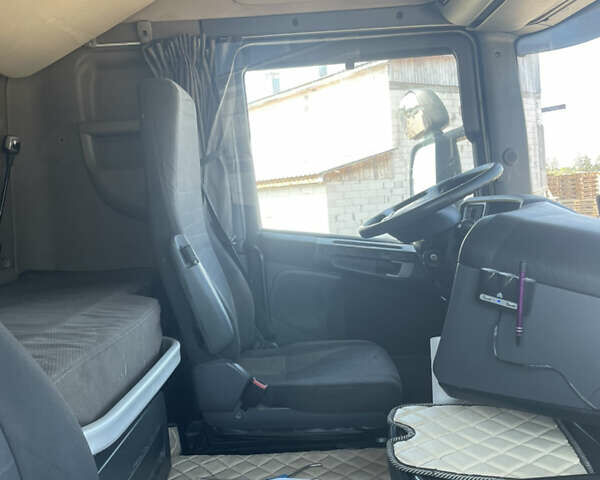 Белый Сканиа R 410, объемом двигателя 0 л и пробегом 988 тыс. км за 22000 $, фото 5 на Automoto.ua