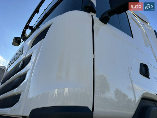 Білий Сканіа R 410, об'ємом двигуна 12.7 л та пробігом 668 тис. км за 30000 $, фото 13 на Automoto.ua