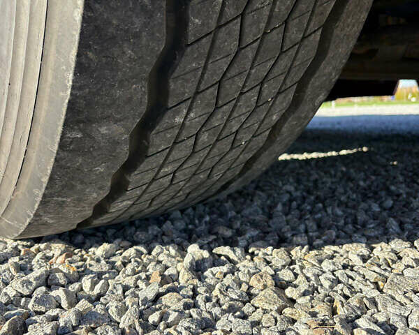 Красный Сканиа R 410, объемом двигателя 12.7 л и пробегом 700 тыс. км за 34000 $, фото 44 на Automoto.ua