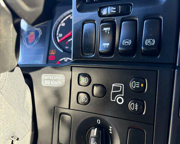 Красный Сканиа R 410, объемом двигателя 12.7 л и пробегом 700 тыс. км за 34000 $, фото 66 на Automoto.ua