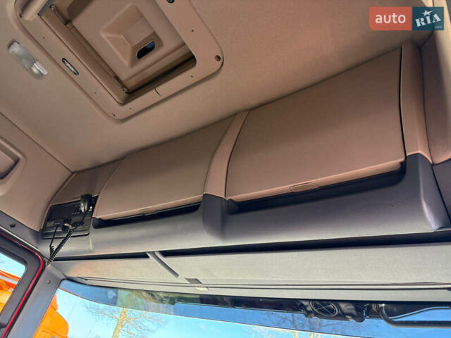 Красный Сканиа R 410, объемом двигателя 12.7 л и пробегом 700 тыс. км за 34000 $, фото 56 на Automoto.ua