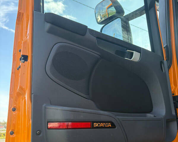 Помаранчевий Сканіа R 410, об'ємом двигуна 12.7 л та пробігом 953 тис. км за 29900 $, фото 15 на Automoto.ua