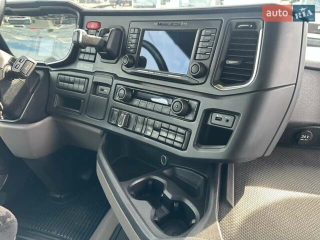 Белый Сканиа R 450, объемом двигателя 12.8 л и пробегом 612 тыс. км за 74900 $, фото 22 на Automoto.ua