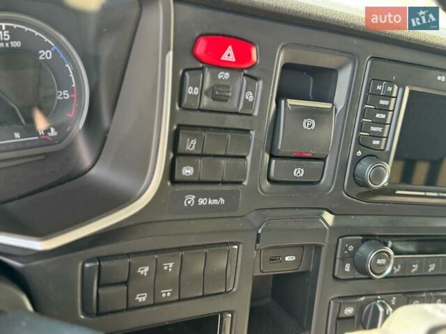 Білий Сканіа R 450, об'ємом двигуна 12.7 л та пробігом 450 тис. км за 88743 $, фото 16 на Automoto.ua