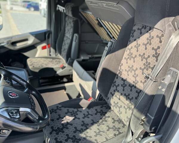 Білий Сканіа R 450, об'ємом двигуна 0 л та пробігом 469 тис. км за 87794 $, фото 28 на Automoto.ua