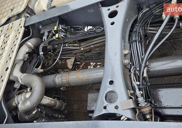 Белый Сканиа R 450, объемом двигателя 12.7 л и пробегом 860 тыс. км за 19200 $, фото 11 на Automoto.ua