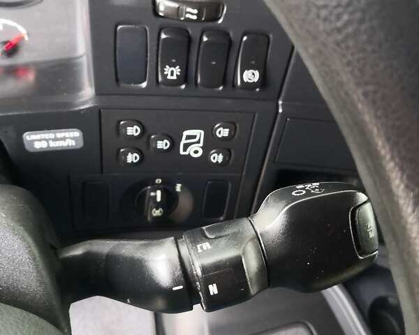 Белый Сканиа R 450, объемом двигателя 12.74 л и пробегом 829 тыс. км за 38338 $, фото 13 на Automoto.ua