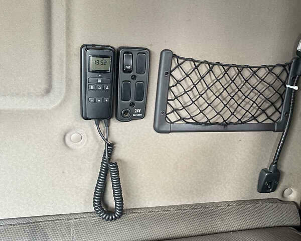 Белый Сканиа R 450, объемом двигателя 12.74 л и пробегом 787 тыс. км за 30000 $, фото 6 на Automoto.ua
