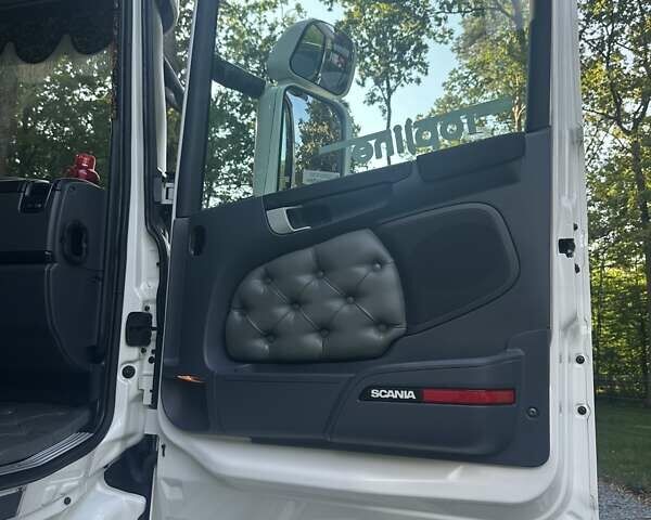 Білий Сканіа R 450, об'ємом двигуна 0 л та пробігом 90 тис. км за 37600 $, фото 99 на Automoto.ua