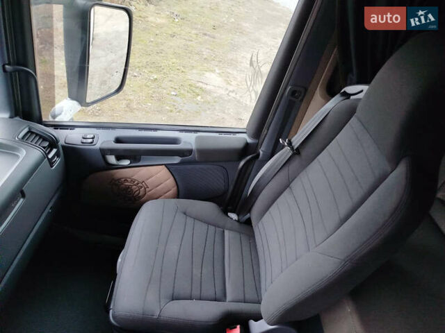 Белый Сканиа R 450, объемом двигателя 0 л и пробегом 660 тыс. км за 37800 $, фото 8 на Automoto.ua
