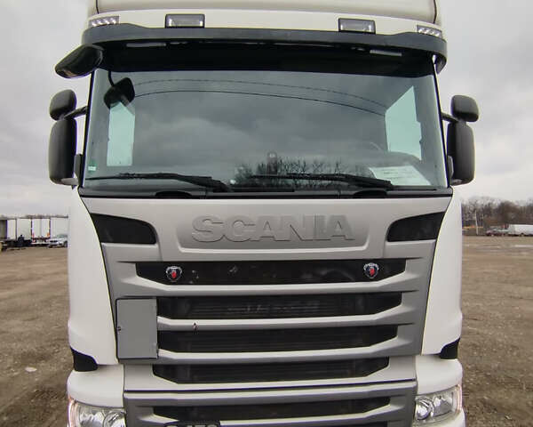 Белый Сканиа R 450, объемом двигателя 0 л и пробегом 660 тыс. км за 37800 $, фото 2 на Automoto.ua
