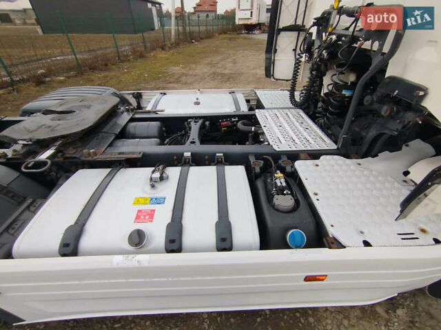 Белый Сканиа R 450, объемом двигателя 0 л и пробегом 660 тыс. км за 37800 $, фото 5 на Automoto.ua