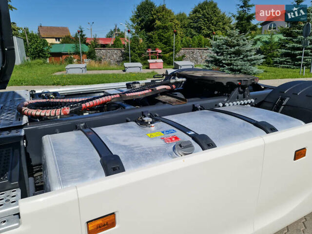 Белый Сканиа R 450, объемом двигателя 12.7 л и пробегом 673 тыс. км за 58800 $, фото 9 на Automoto.ua