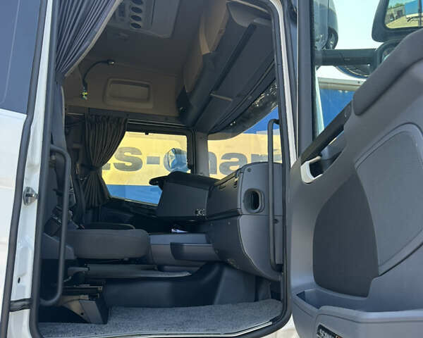 Белый Сканиа R 450, объемом двигателя 0 л и пробегом 1 тыс. км за 36635 $, фото 18 на Automoto.ua