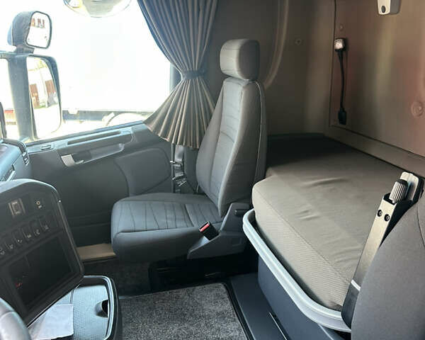 Белый Сканиа R 450, объемом двигателя 0 л и пробегом 1 тыс. км за 36635 $, фото 14 на Automoto.ua
