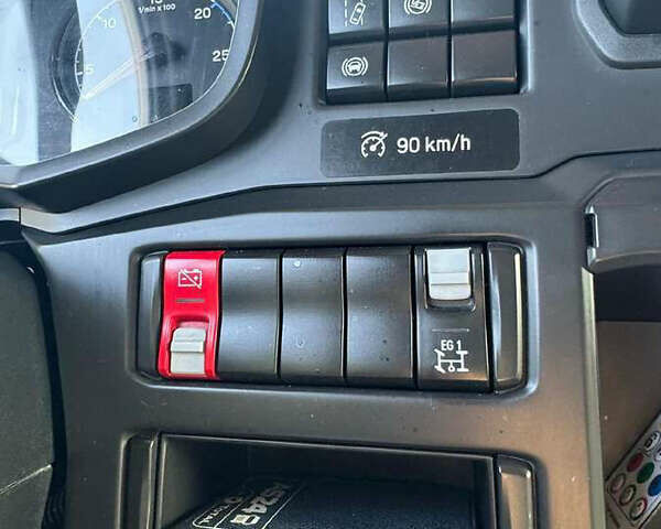 Білий Сканіа R 450, об'ємом двигуна 0 л та пробігом 552 тис. км за 63905 $, фото 3 на Automoto.ua