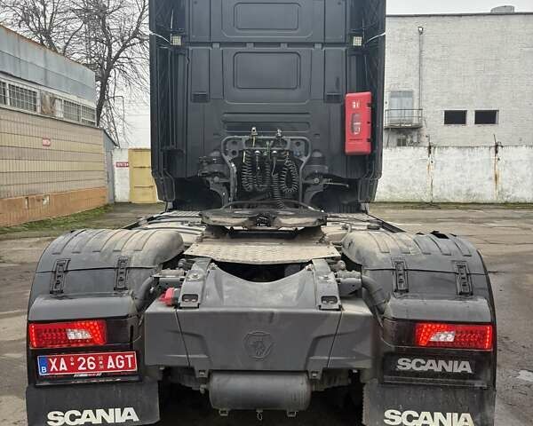 Черный Сканиа R 450, объемом двигателя 12.7 л и пробегом 803 тыс. км за 38646 $, фото 17 на Automoto.ua