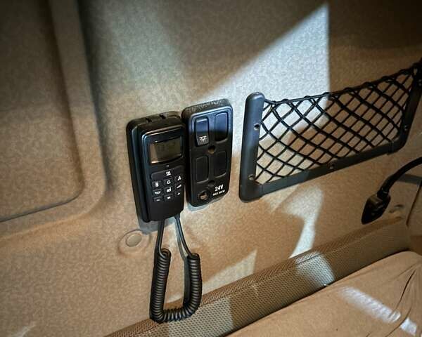 Черный Сканиа R 450, объемом двигателя 12.7 л и пробегом 803 тыс. км за 38646 $, фото 40 на Automoto.ua