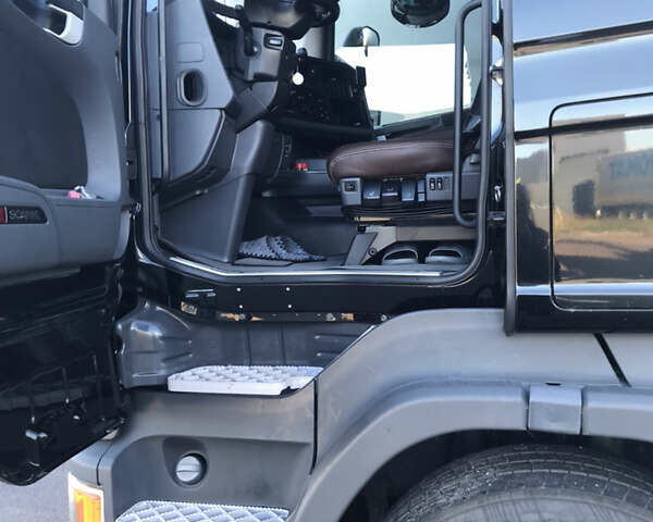 Черный Сканиа R 450, объемом двигателя 0 л и пробегом 9 тыс. км за 40500 $, фото 8 на Automoto.ua