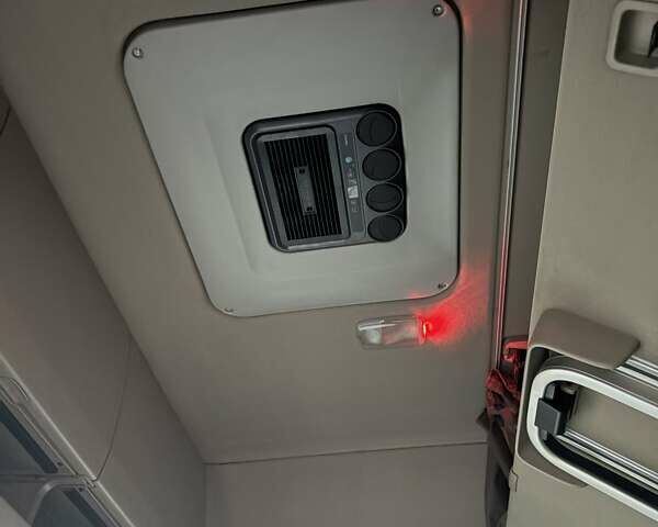 Черный Сканиа R 450, объемом двигателя 12.7 л и пробегом 803 тыс. км за 38646 $, фото 32 на Automoto.ua