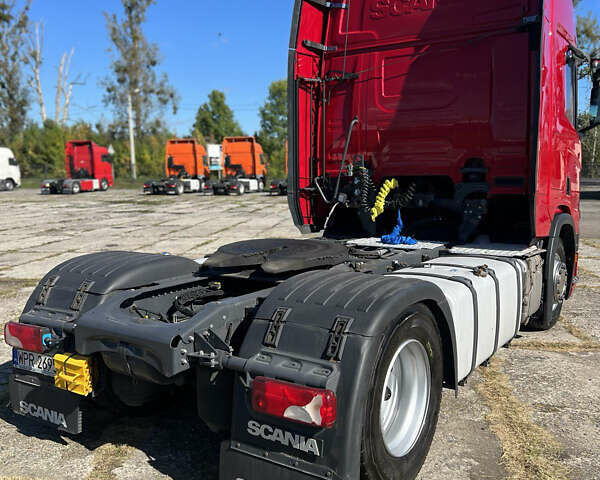 Красный Сканиа R 450, объемом двигателя 0 л и пробегом 717 тыс. км за 49700 $, фото 2 на Automoto.ua